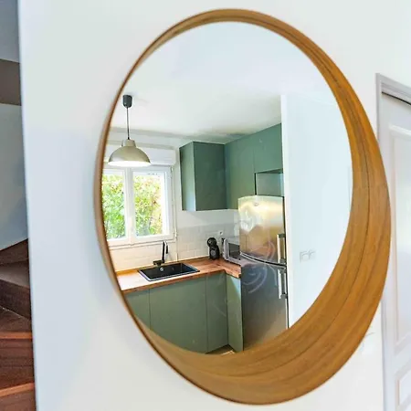 Maison 2 Avec Terrasse, 2 Parkings Et Piscine