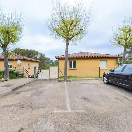 Maison 2 Avec Terrasse, 2 Parkings Et Piscine 님