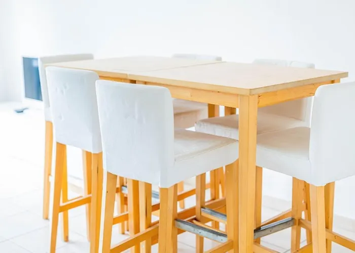 Maison 2 Avec Terrasse, 2 Parkings Et Piscine